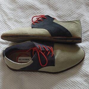 Ben Sherman Green and Black Oxfords with Red Laces
